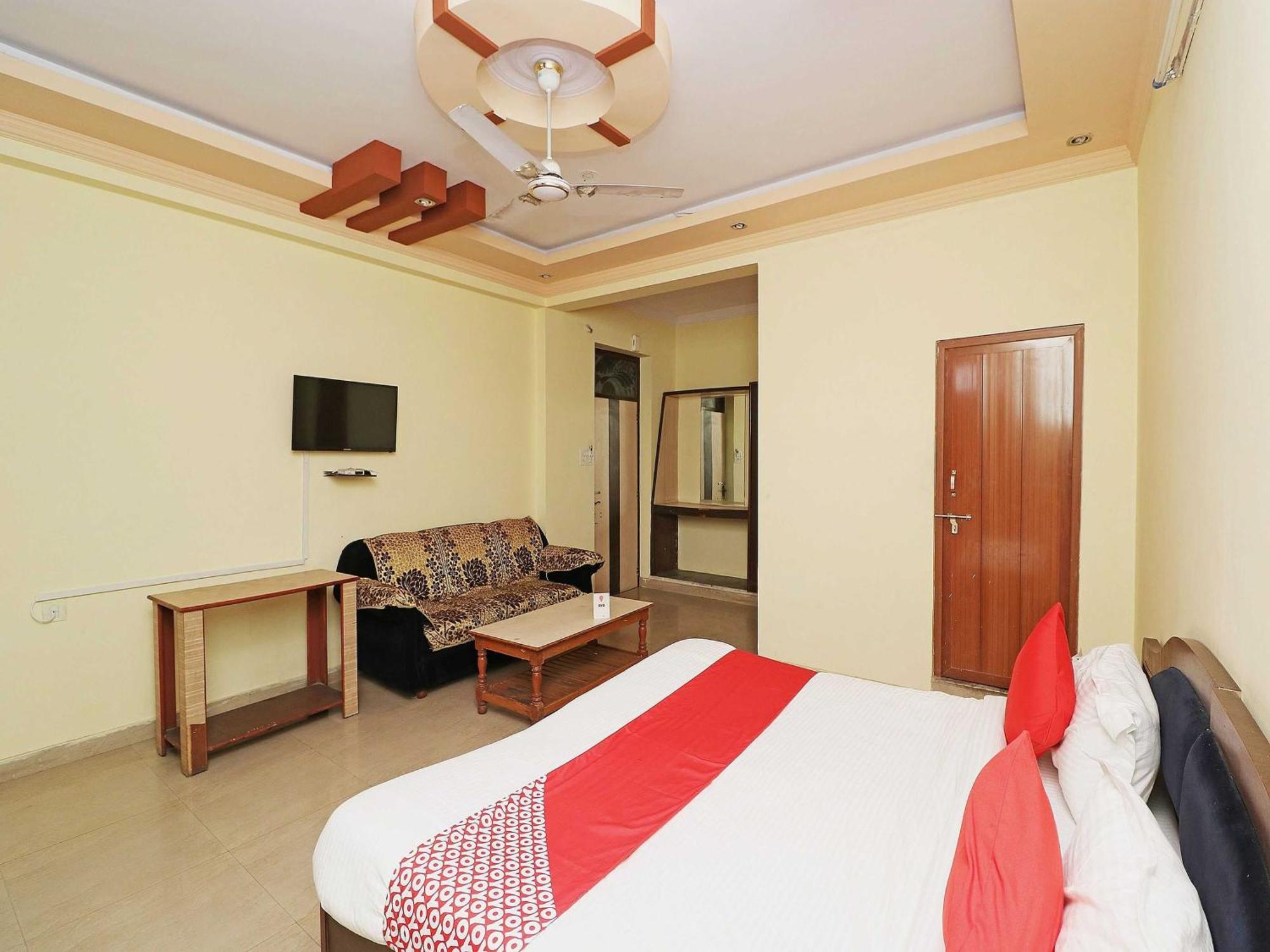 Oyo Flagship 12775 Bharat Plaza Hotel Kota  Kültér fotó