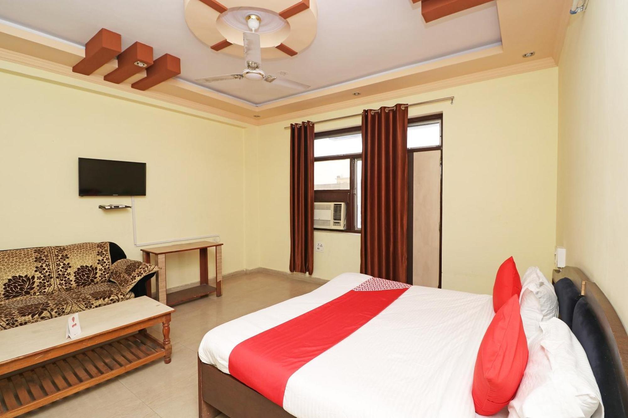 Oyo Flagship 12775 Bharat Plaza Hotel Kota  Kültér fotó